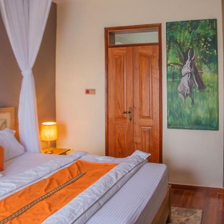 Savannah Suites Lubowa 외부 사진